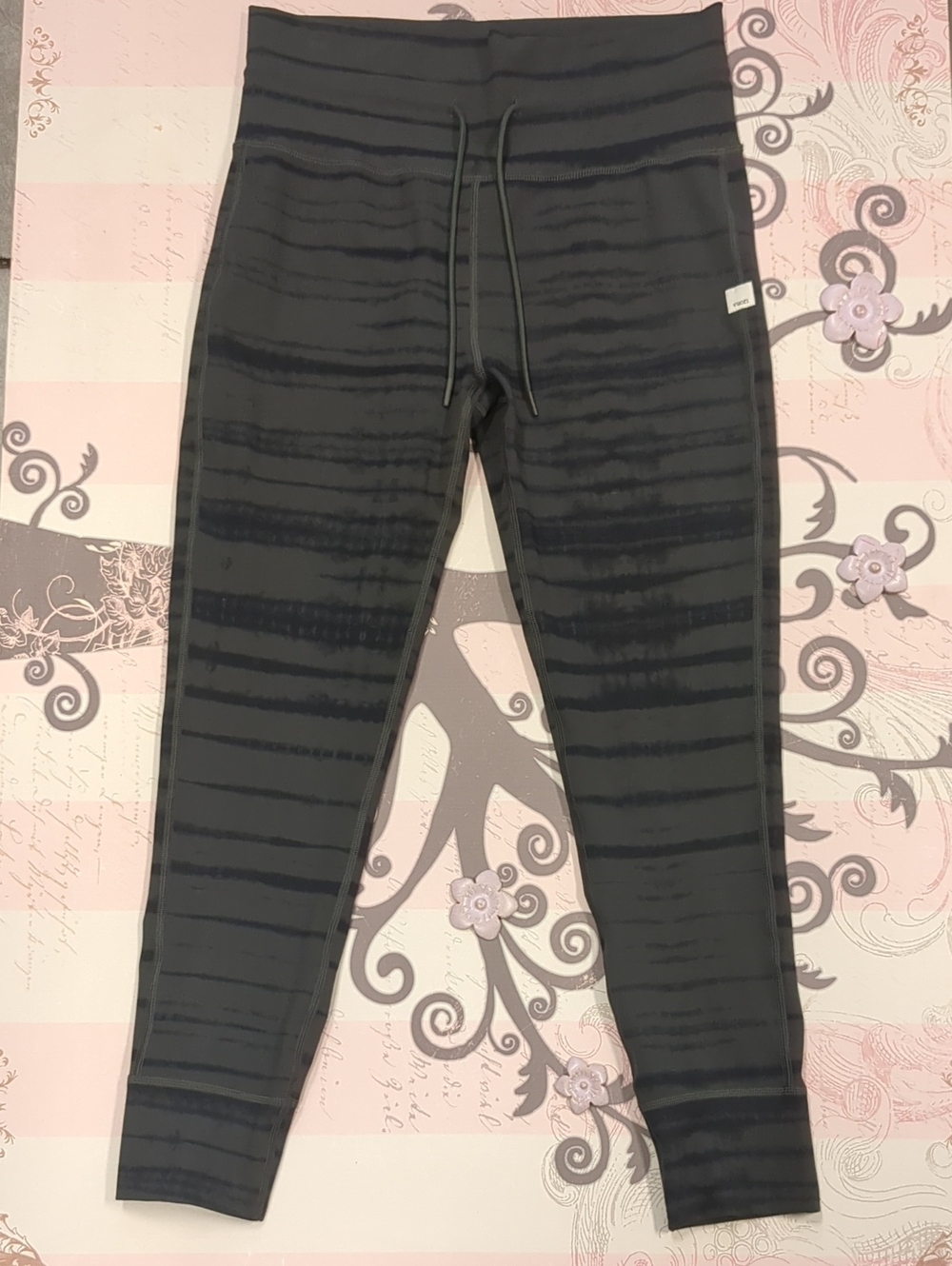 Vuori Black Striped Leggings